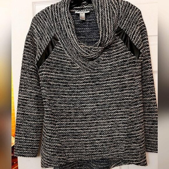 Minimalist Chic Joseph Ribkoff Striped Knit Sweater Warm Cowl Neck Size 4 - Picture 3 of 9